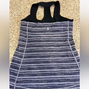 Lululemon Gray Striped Tank size 8